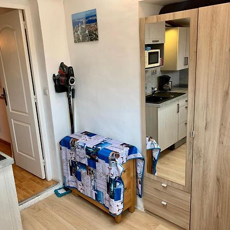 T2 Equipe Au Calme + Terrasse A 1 Km De La Mer 마르세유 외부 사진
